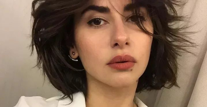 Nesrin Cavadzade yeni mesleğini seçti! Hayranlarını sinir küpüne döndü.... 1